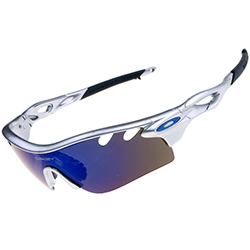 Универсальные очки в спортивном стиле 7886 серебристо-чёрная оправа