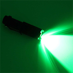 Маленький фокусируемый фонарик CREE R5, зелёный свет