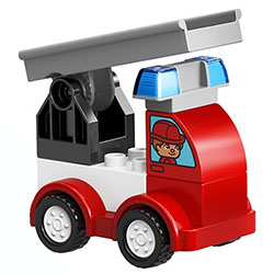 Сборная модель Лего дупло — пожарная машина