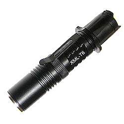Компакный фонарь с клипсой на светодиоде  CREE XM-L T6