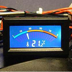 Термометр панельный с подсветкой и выносным датчиком (питание 12 в)