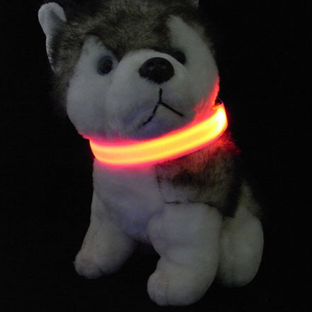 Красный светящийся светодиодный ошейник для собак S