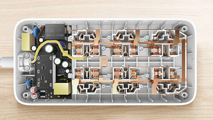 Удлинитель Xiaomi Mi Power Strip 6 розеток + 3 USB